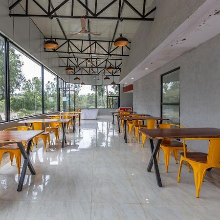 Kstdc Hotel Mayura Nisarga Pearl Valley Anekal Eksteriør bilde